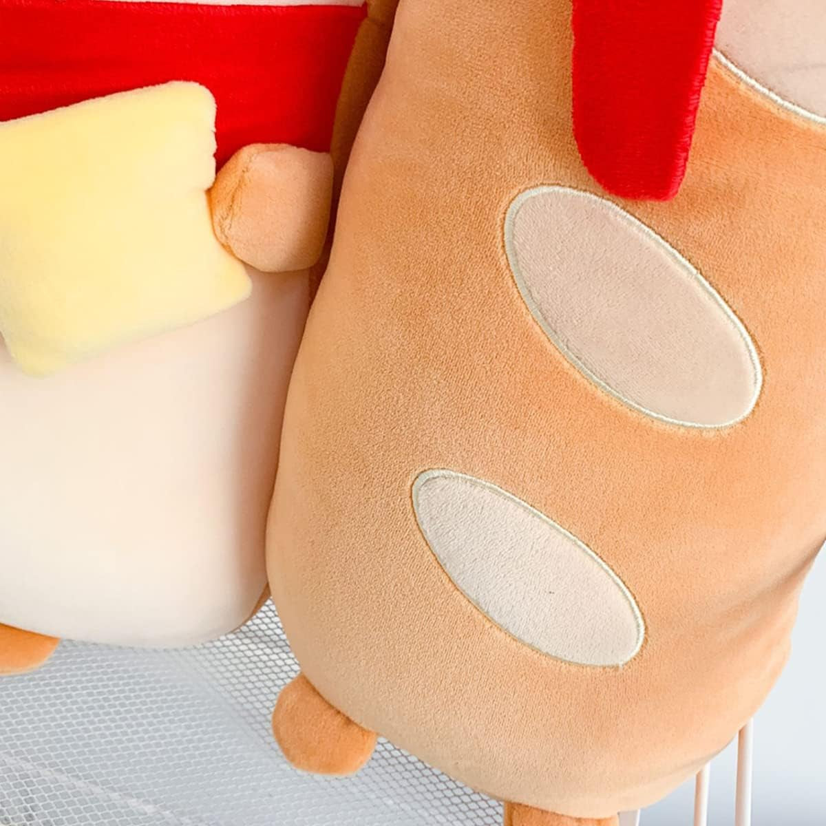 Cute French Baguette Shape Plush Pillow, Funny Bread Plush Toy with Red Scarf, French Baguette Food Sofa Cushion, Suitable for Home Decoration, Children'S Birthday