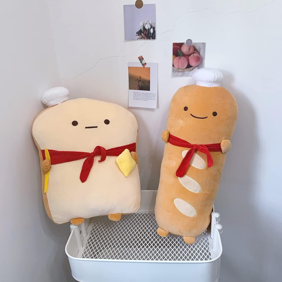 Cute French Baguette Shape Plush Pillow, Funny Bread Plush Toy with Red Scarf, French Baguette Food Sofa Cushion, Suitable for Home Decoration, Children'S Birthday